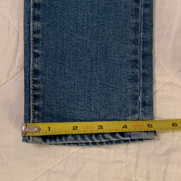 Levi’s High Rise Skinny Jeans - Picture 12 of 12